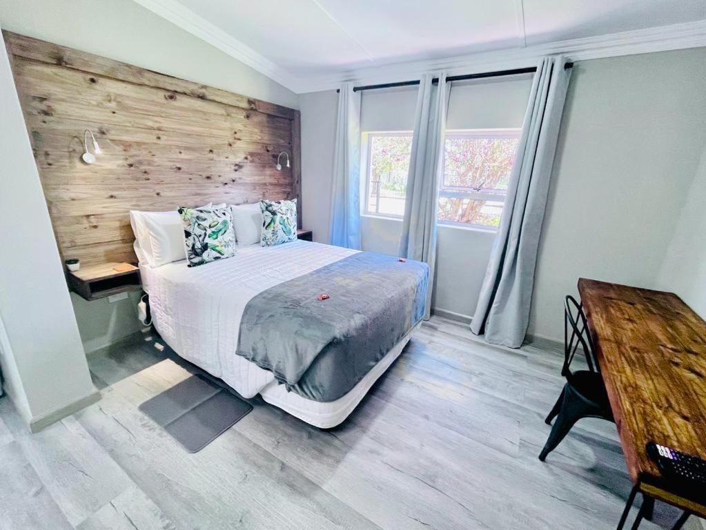 ホテル Madeira Bed クイーンズタウン エクステリア 写真
